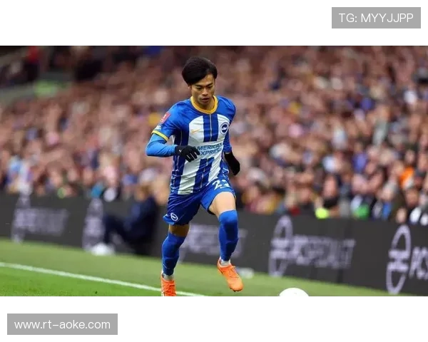 三笘薰伤愈回归,布莱顿边路进攻获重要补充 三笘薰伤愈回归,布莱顿边路进攻获重要补充