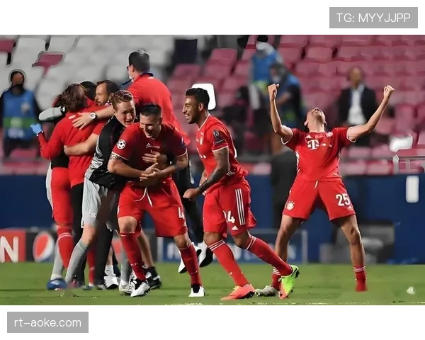 拜仁慕尼黑5-0大胜达姆施塔特，凯恩帽子戏法